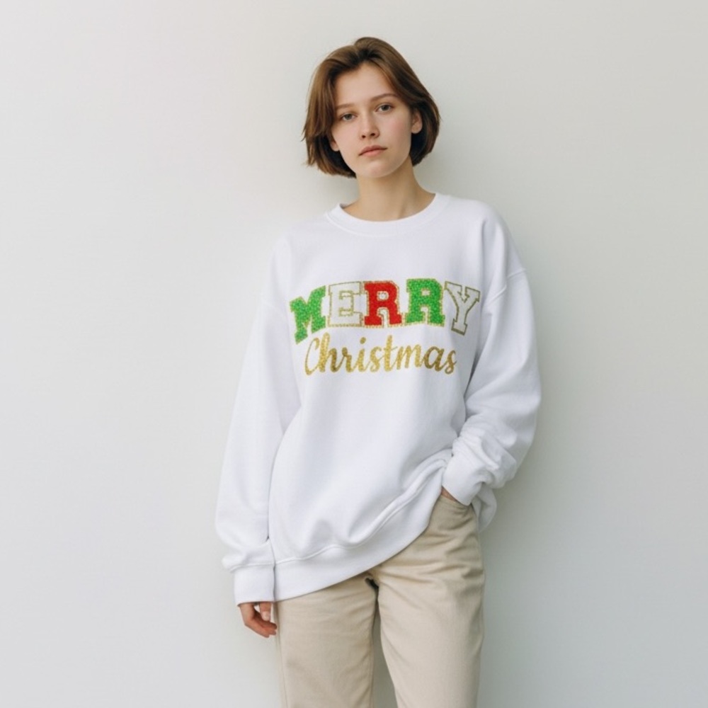 Christmas sweatshirt size large brand, new never worn NWOT super SOFT